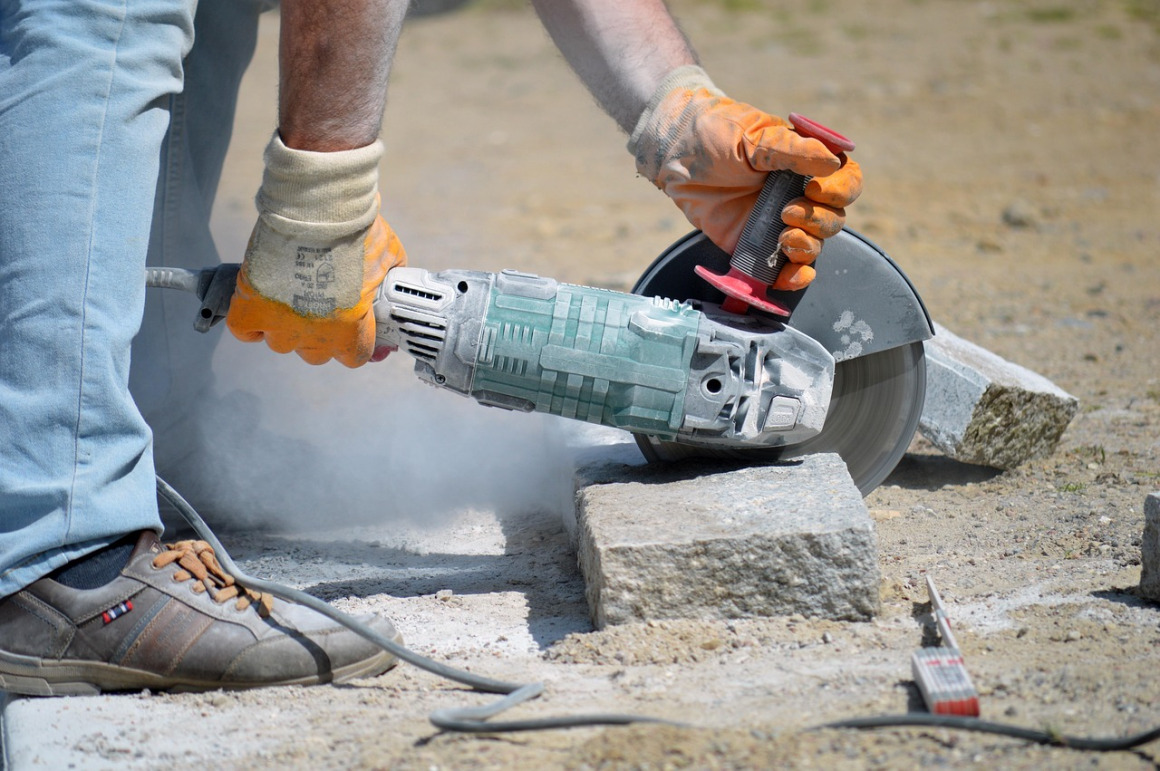 restoration and cleaning of monument headstone